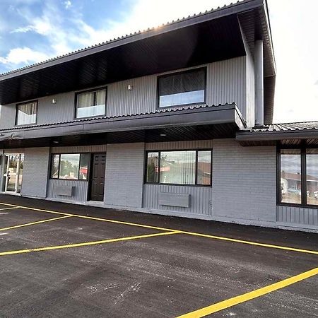 Surestay By Best Western Kapuskasing Dış mekan fotoğraf